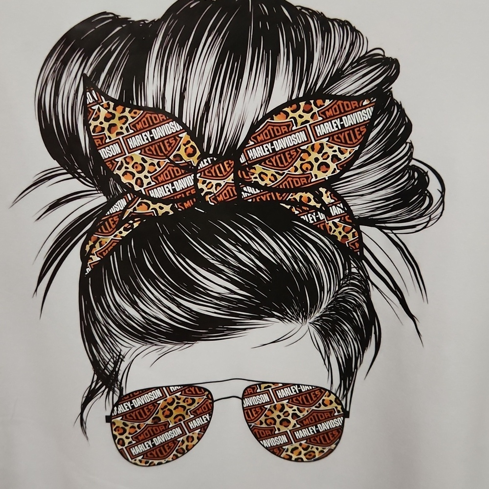 EUC! Custom tshirt